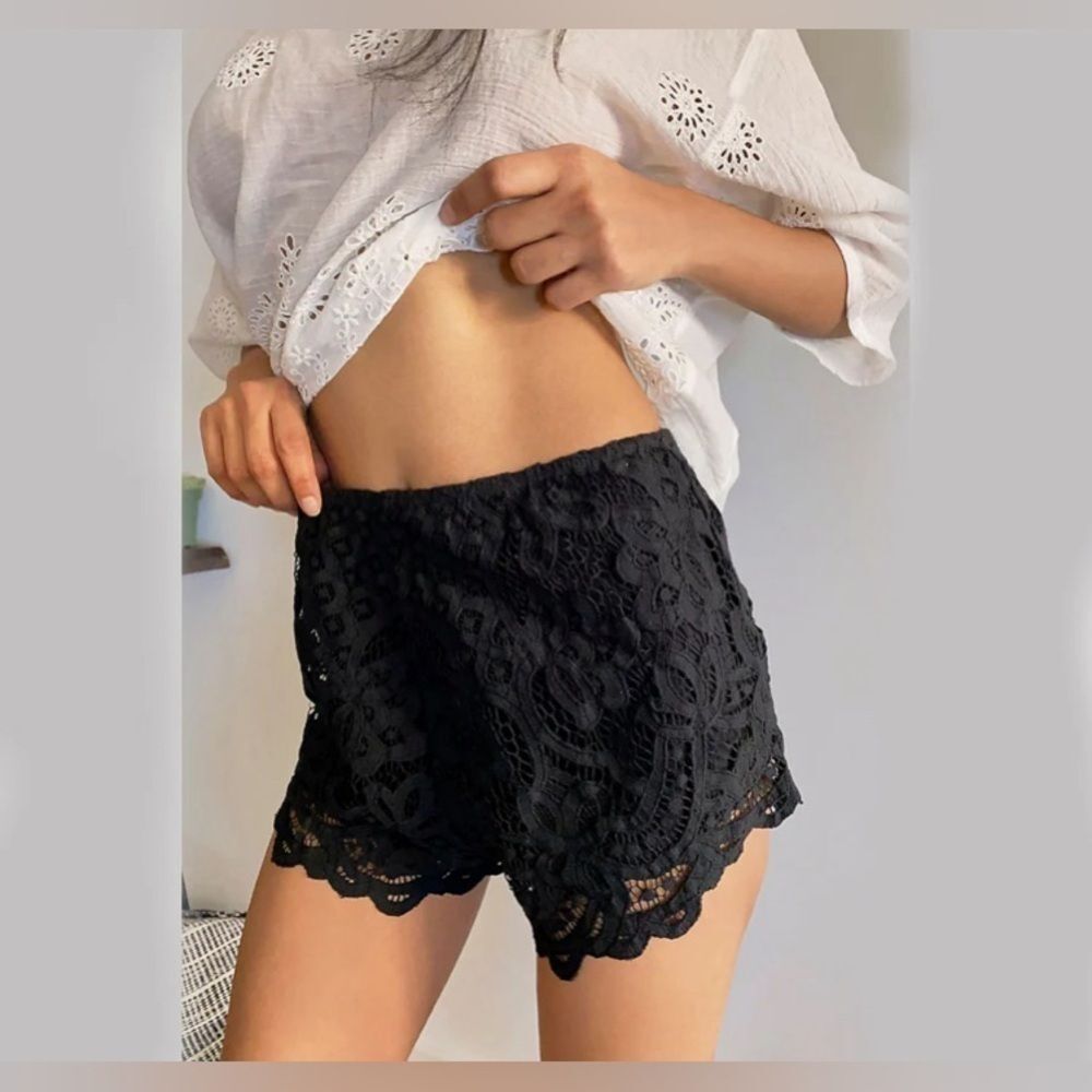 Free People FP one Size Small Black Lace like Shorts